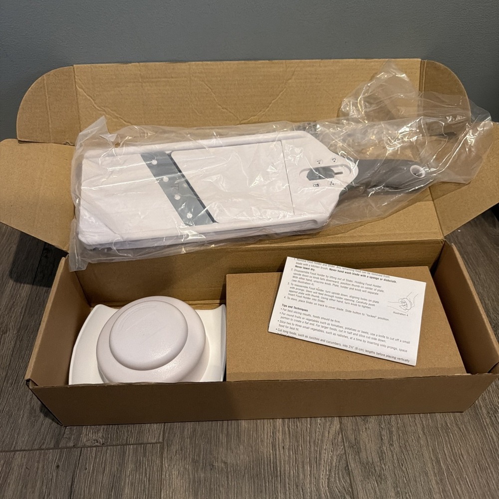 Pampered Chef Simple Slicer White Grey Manual Mandoline Vegetable Slicer NEW - Picture 2 of 2
